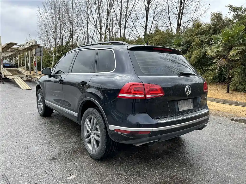 Volkswagen Touareg 2018 — фото 6