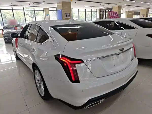 Cadillac CT5 2022