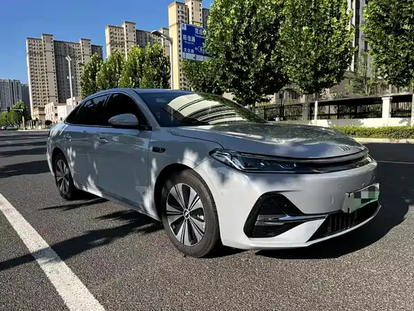 Geely Galaxy A7 EM 2025