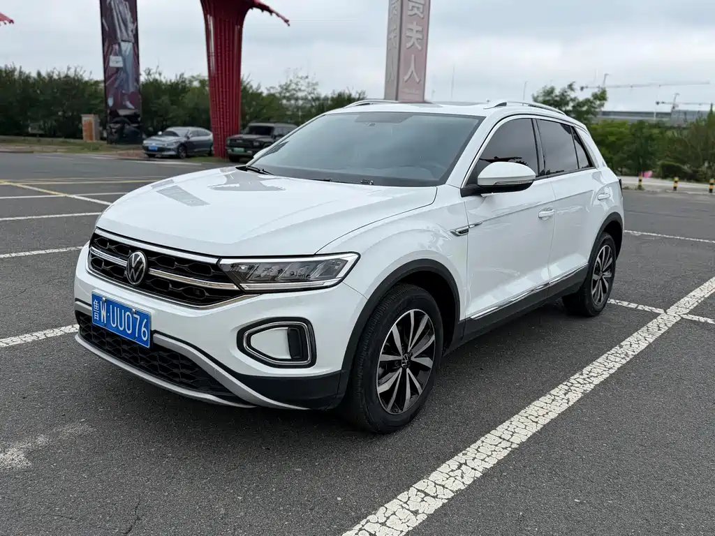 Volkswagen T-Roc 2023