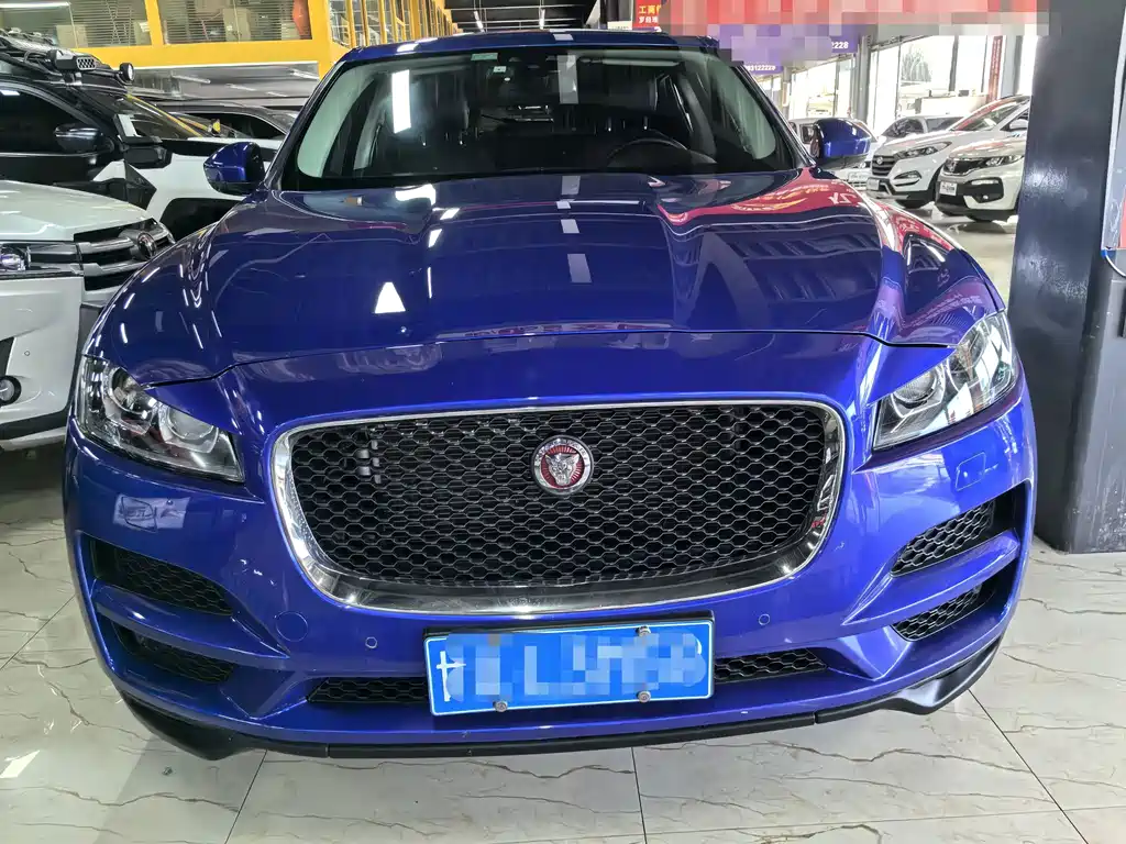 Jaguar F-PACE 2018 — фото 2