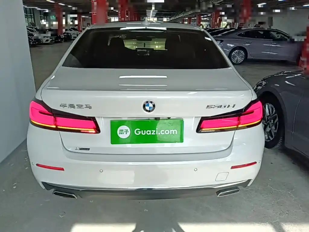 BMW 5 Series 2021