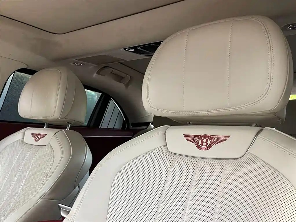Bentley Flying Spur 2021 — фото 19
