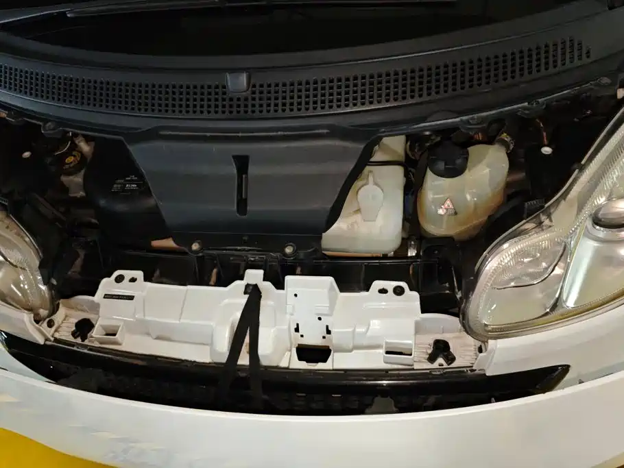 smart fortwo 2015 — фото 10