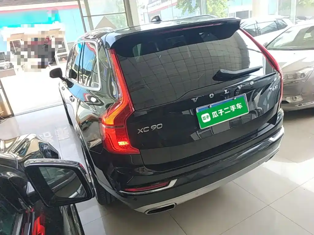 Volvo XC90 2019