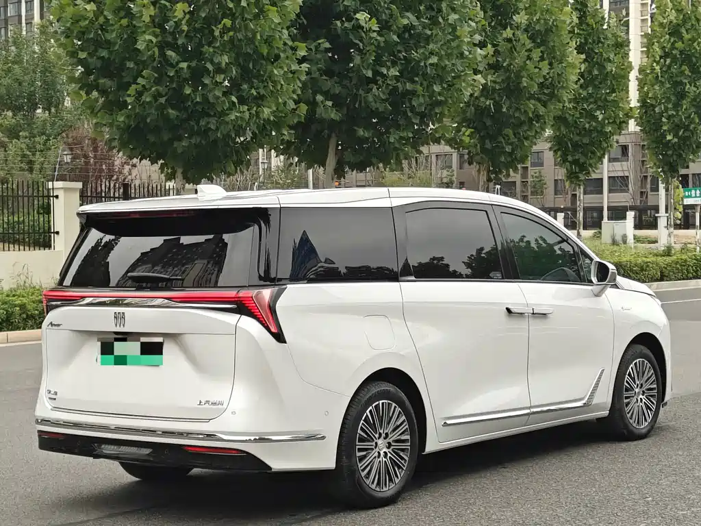 Buick GL8 New Energy 2025 — фото 20