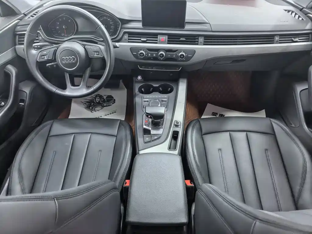 Audi A4L 2019