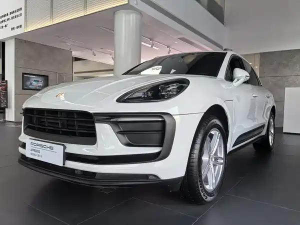 Porsche Macan 2023