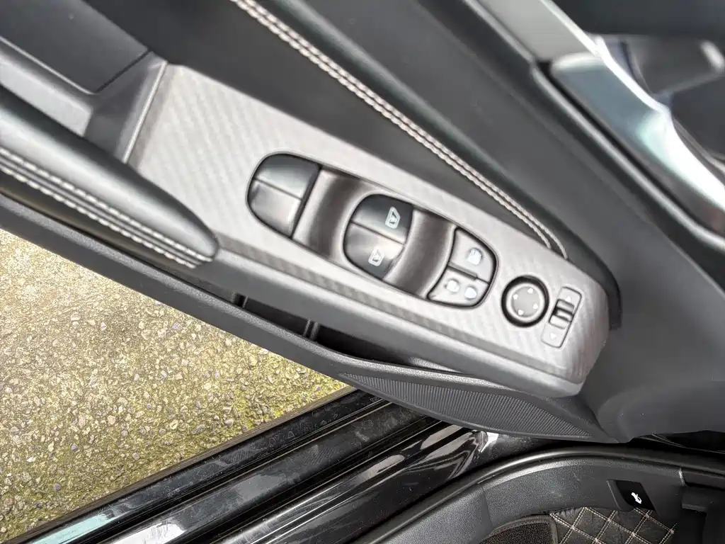 Nissan Teana 2022
