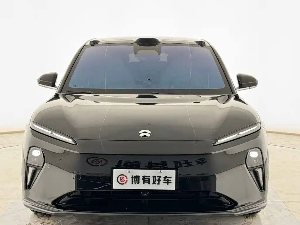 NIO ET5T 2024