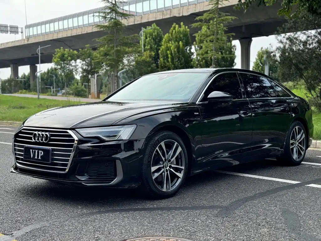Audi A6L 2020 — фото 1