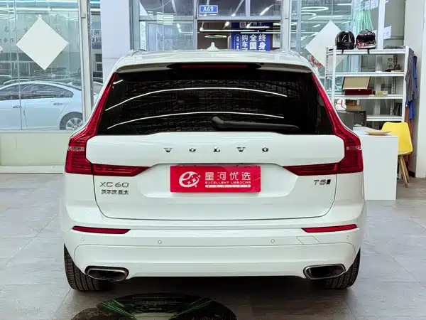 Volvo XC60 2019