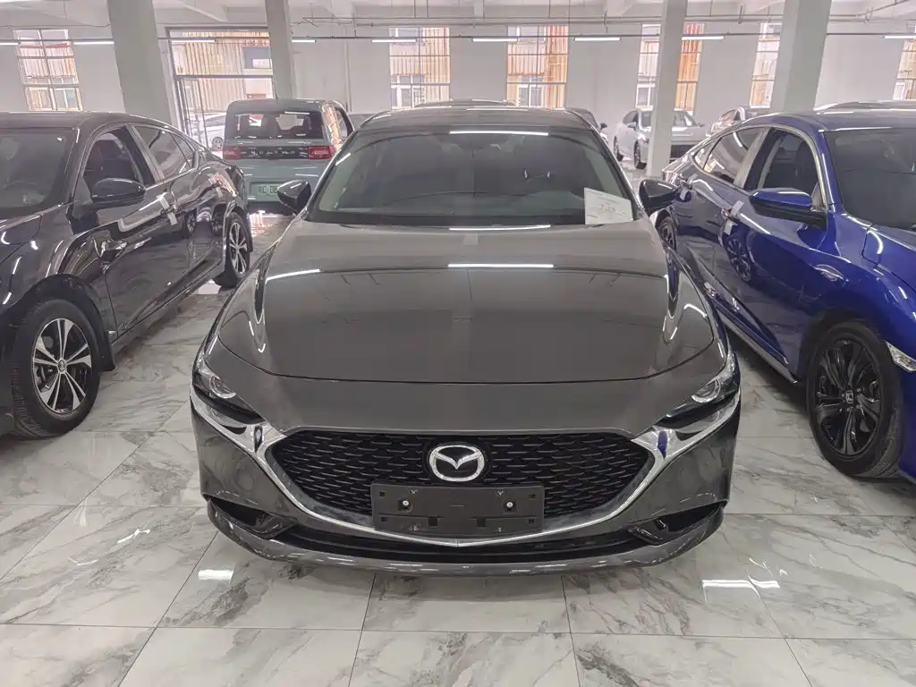 Mazda 3 Angkesela 2022