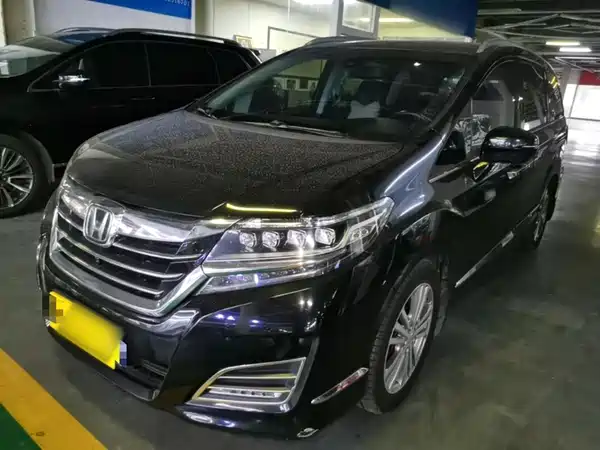 Honda Elysion 2016