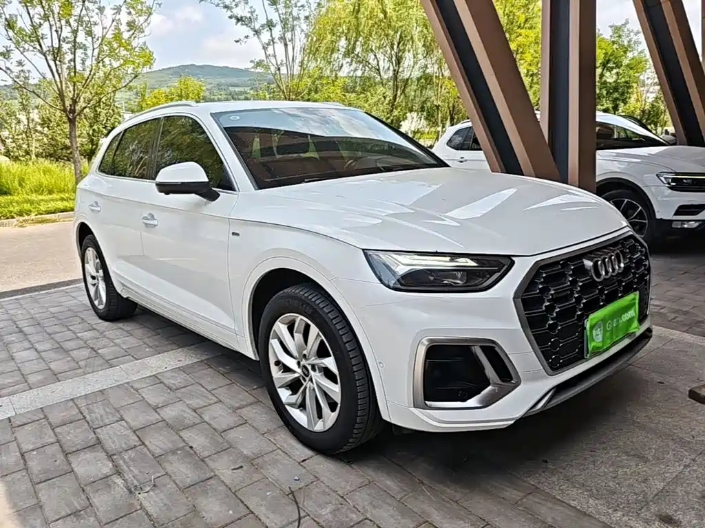 Audi Q5L 2021 — фото 4