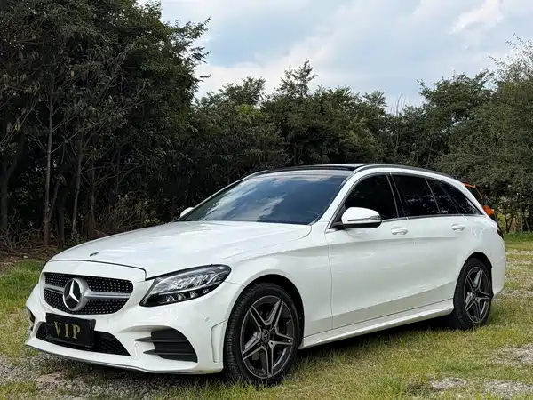 Mercedes-Benz C-Class 2021