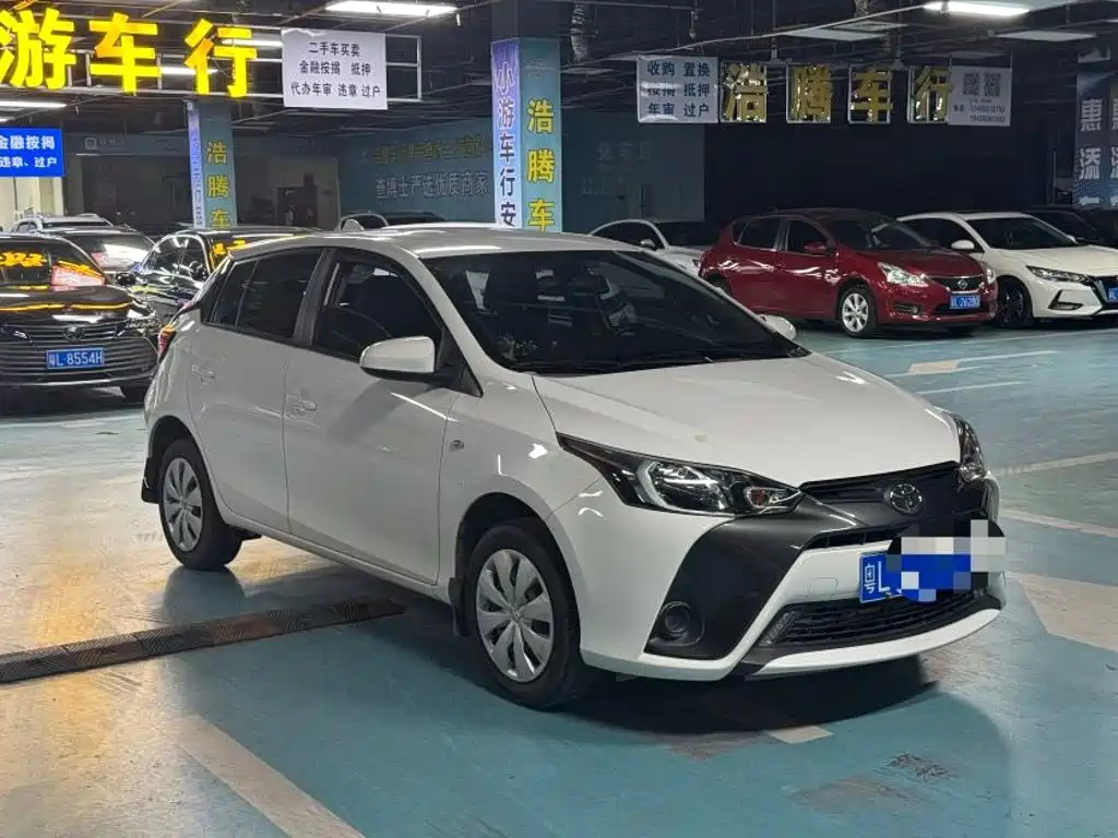Toyota Yaris L 2019