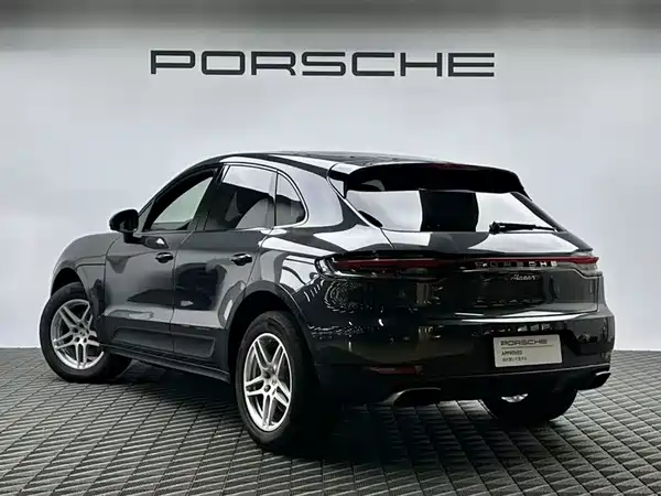 Porsche Macan 2020