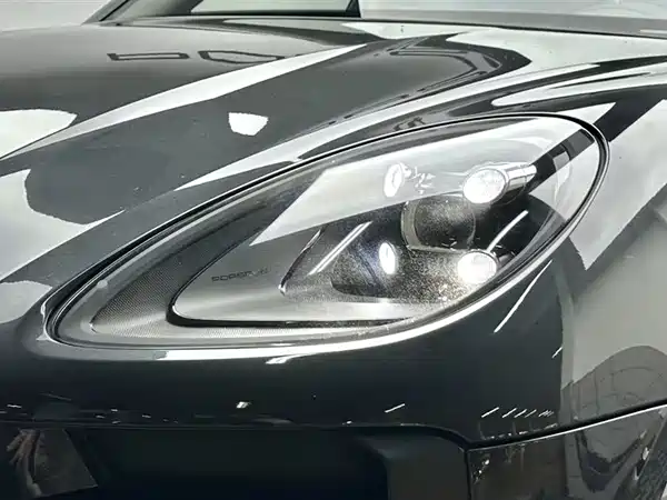 Porsche Macan 2020
