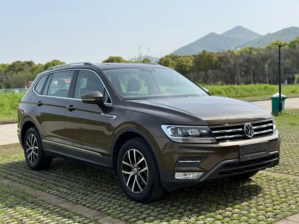 Volkswagen Tiguan L 2018 — фото 3