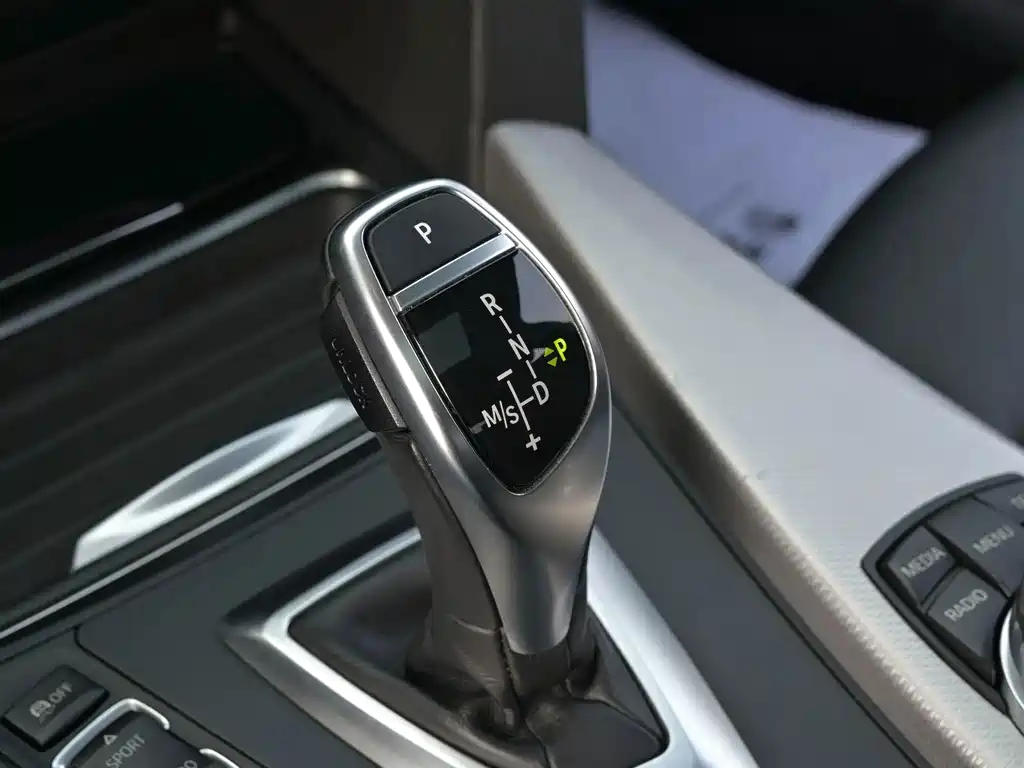 BMW 4 Series 2016 — фото 14