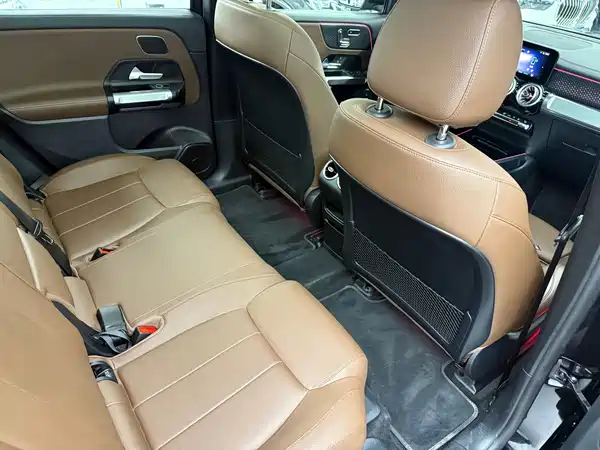 Mercedes-Benz EQB 2024