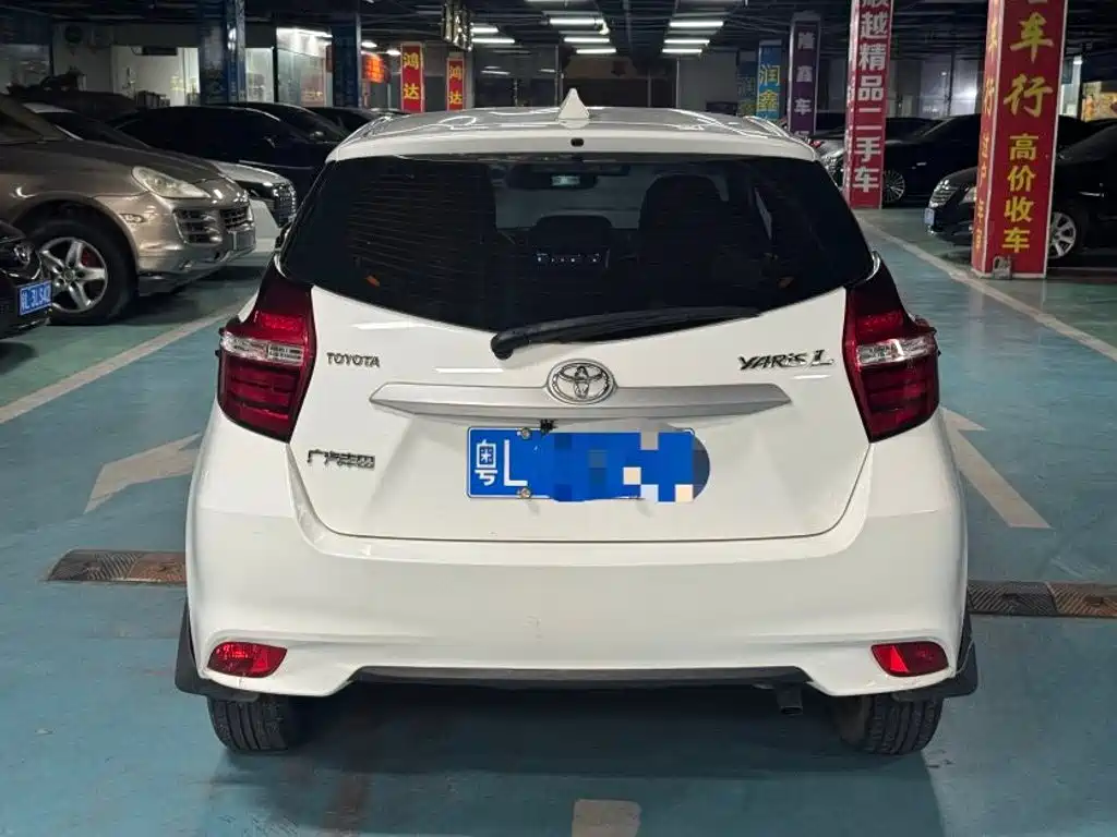Toyota Yaris L 2019