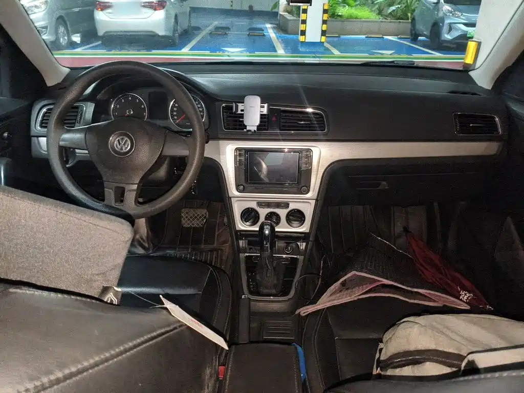 Volkswagen Lavida 2014