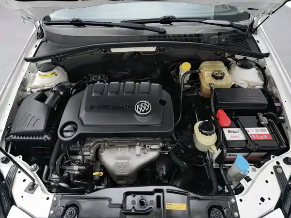 Buick Excelle 2013