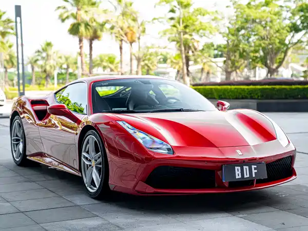 Ferrari 488 2018