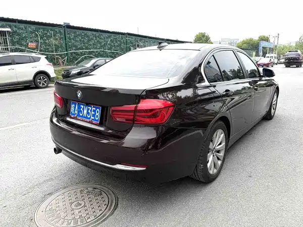 BMW 3 Series 2017