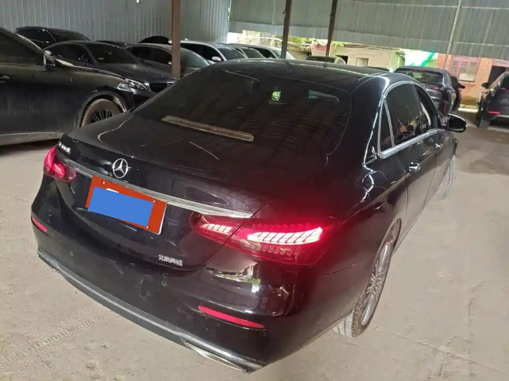 Mercedes-Benz E-Class 2022