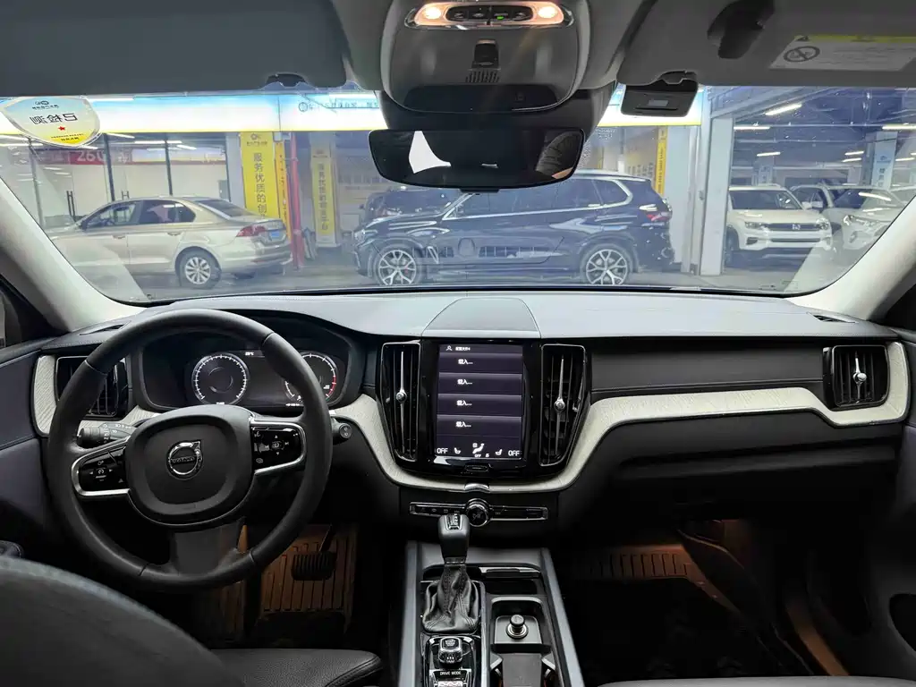 Volvo XC60 2020