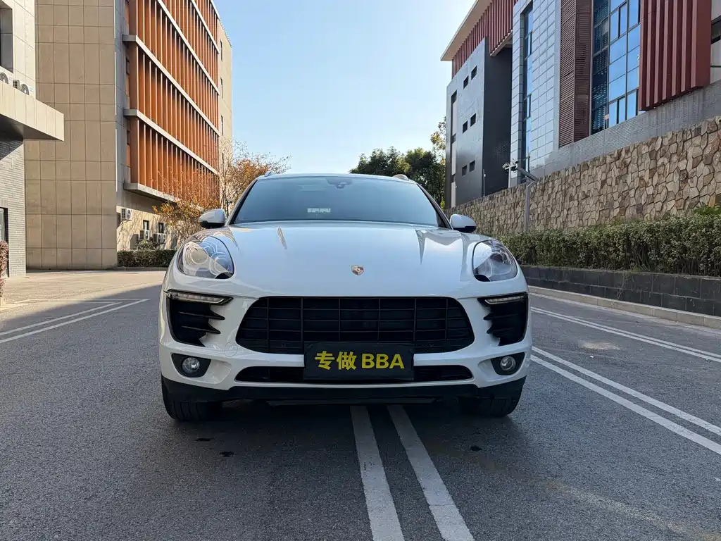 Porsche Macan 2018 — фото 2