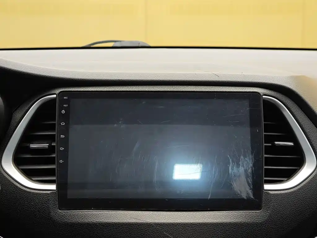 GAC Trumpchi GS4 2017 — фото 16