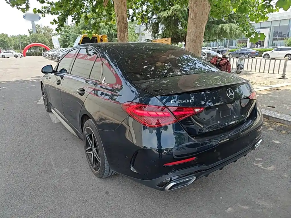 Mercedes-Benz C-Class 2022