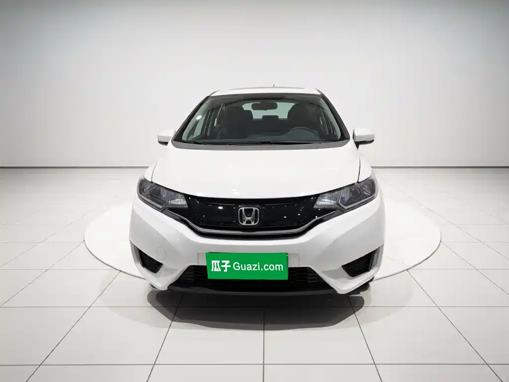 Honda Fit 2017 — фото 24