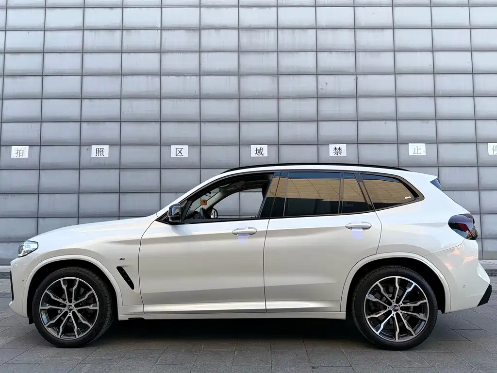 BMW X3 2023 — фото 4