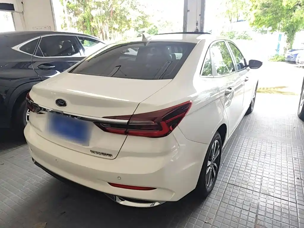 Ford Escort 2022