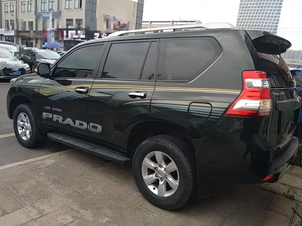 Toyota Prado 2017 — фото 5