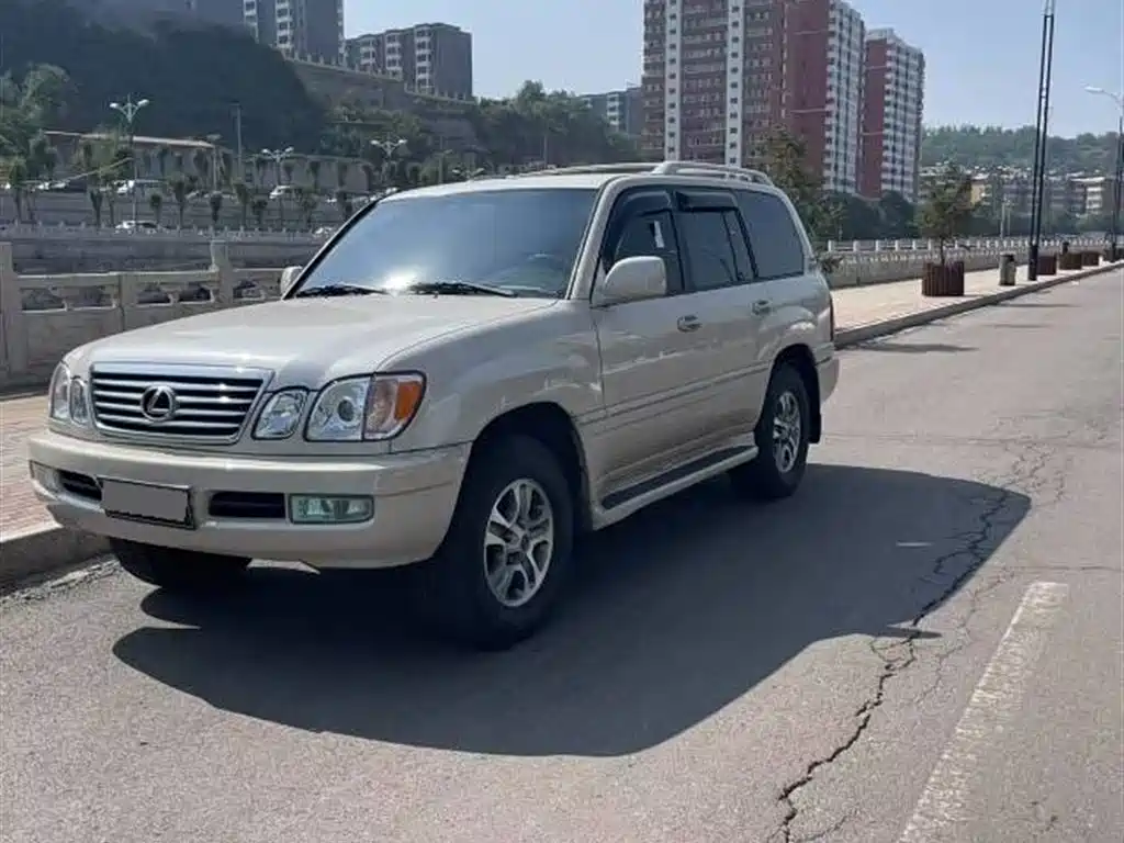 Lexus LX 2003 — фото 1