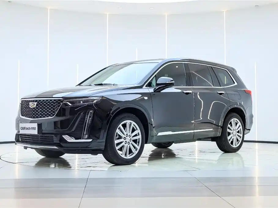 Cadillac XT6 2023 — фото 2