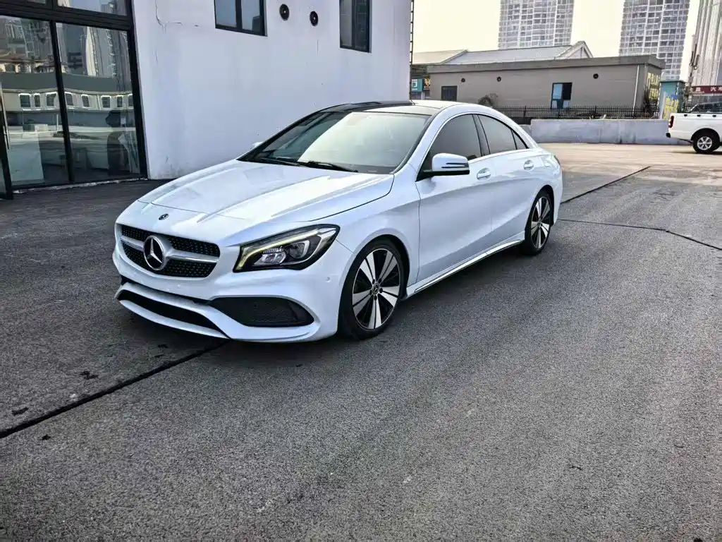 Mercedes-Benz CLA 2018 — фото 1