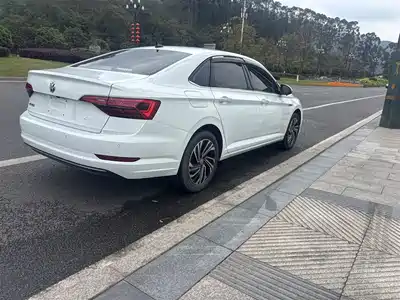 Volkswagen Sagitar 2022