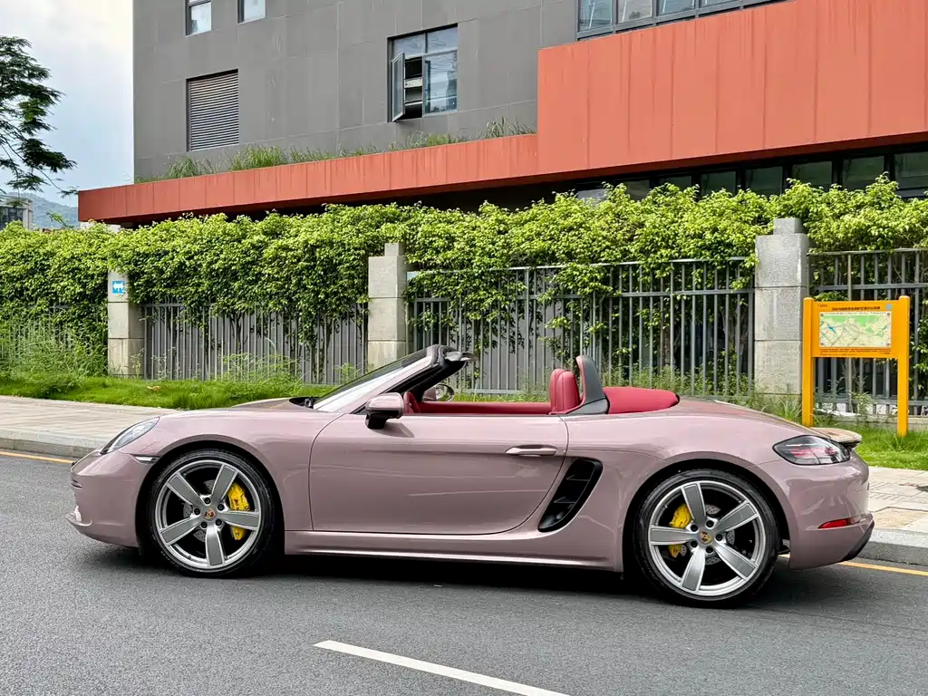 Porsche 718 2022
