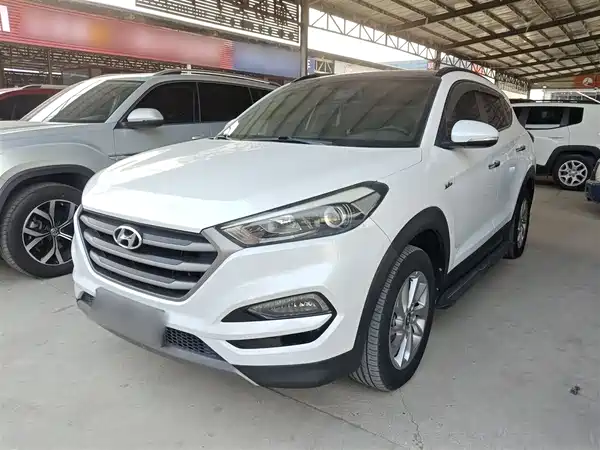 Hyundai Tucson 2015