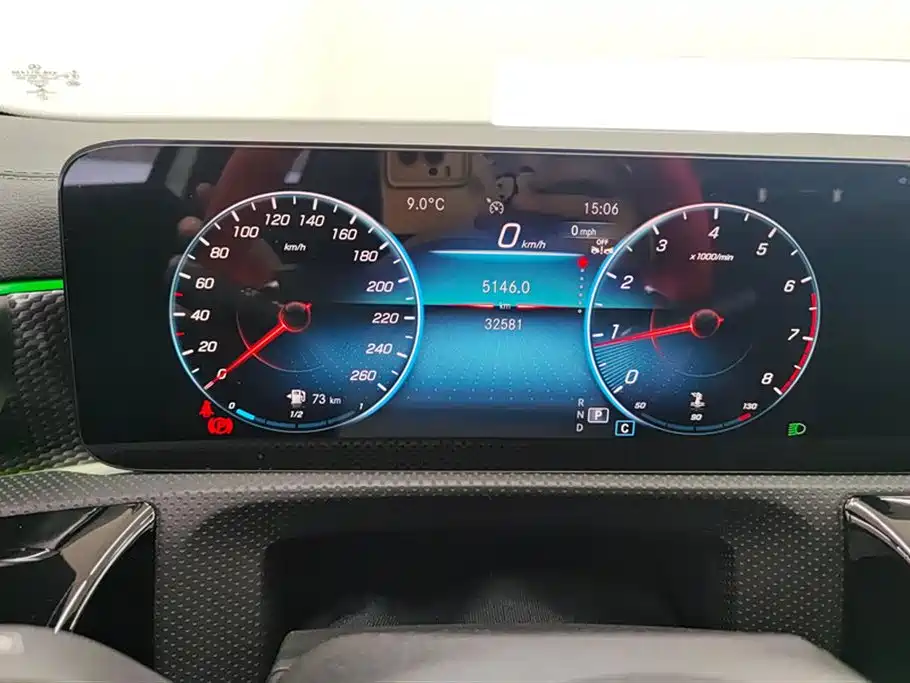 Mercedes-Benz A-Class 2023 — фото 14