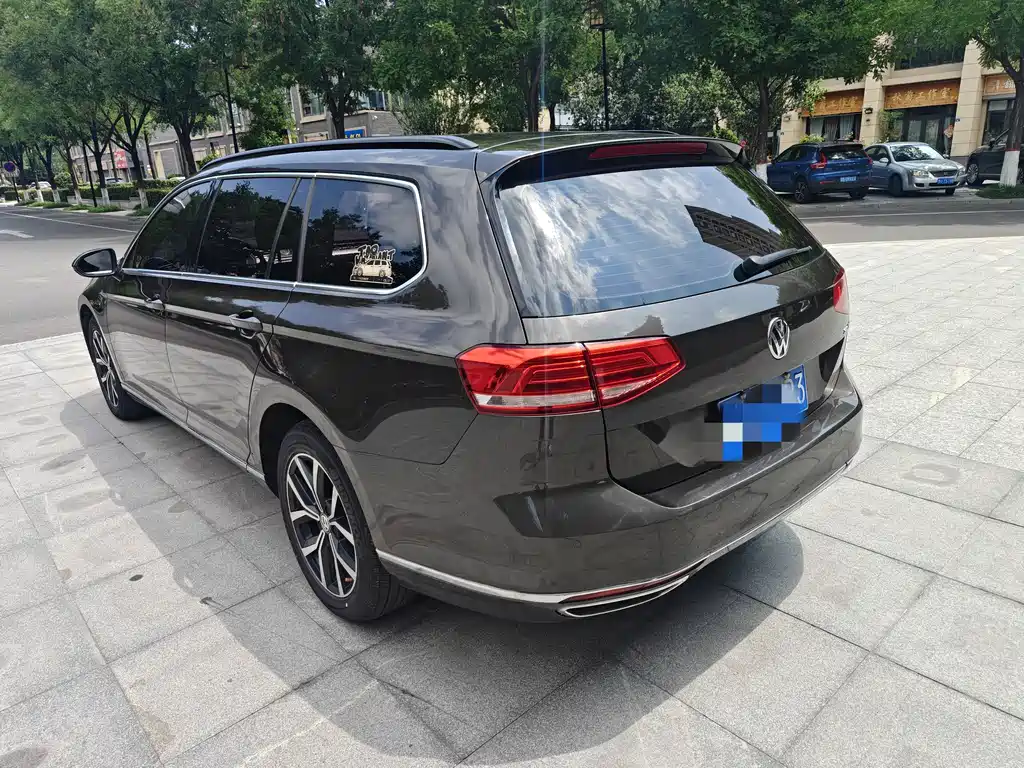 Volkswagen Viloran 2017 — фото 11