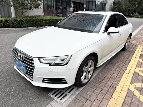 Audi A4L 2017