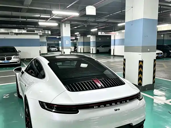 Porsche 911 2022